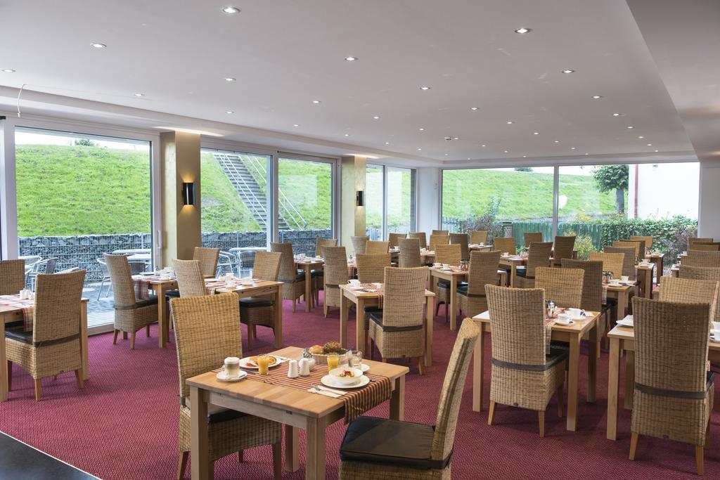 Hotel Hafen Buesum Ngoại thất bức ảnh