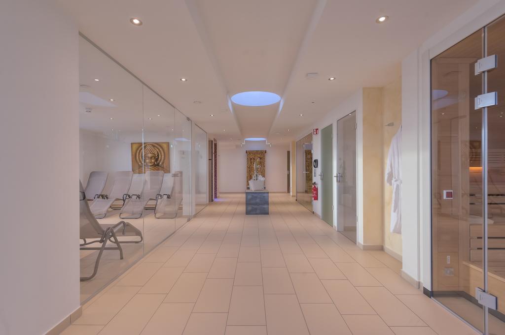 Hotel Hafen Buesum Ngoại thất bức ảnh
